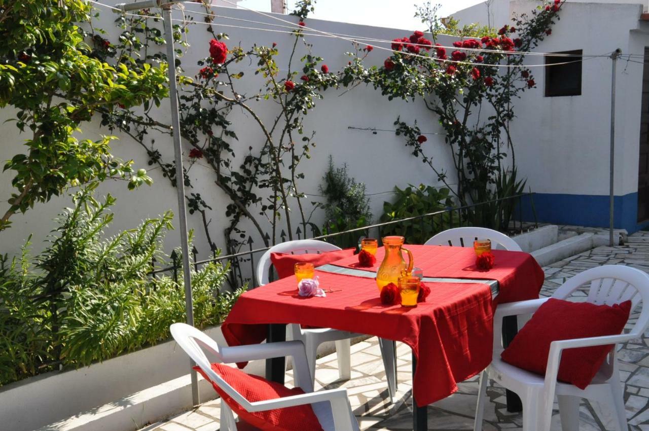 Apartamentos Campos 1 Porto Covo Bagian luar foto