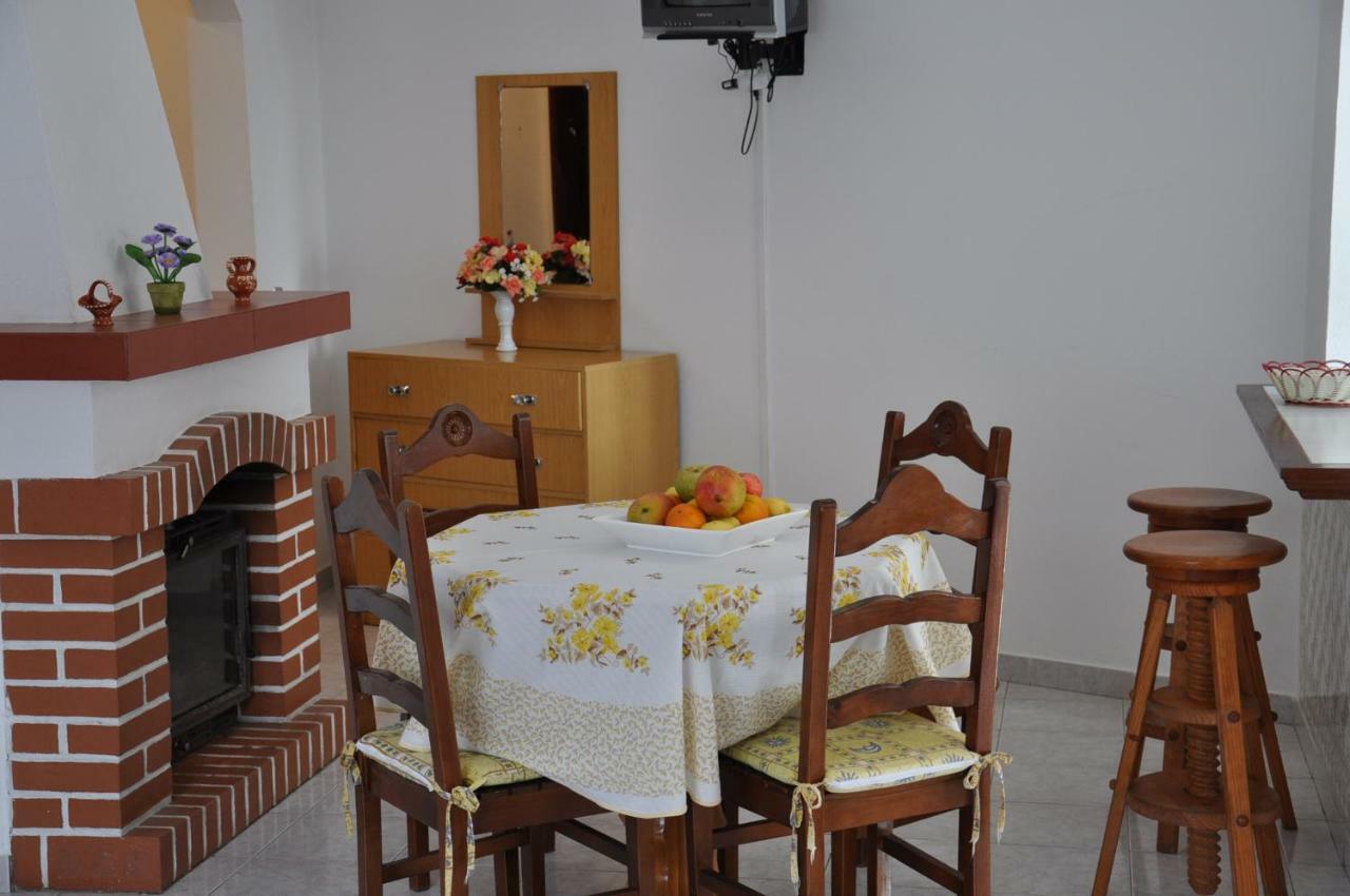 Apartamentos Campos 1 Porto Covo Bagian luar foto